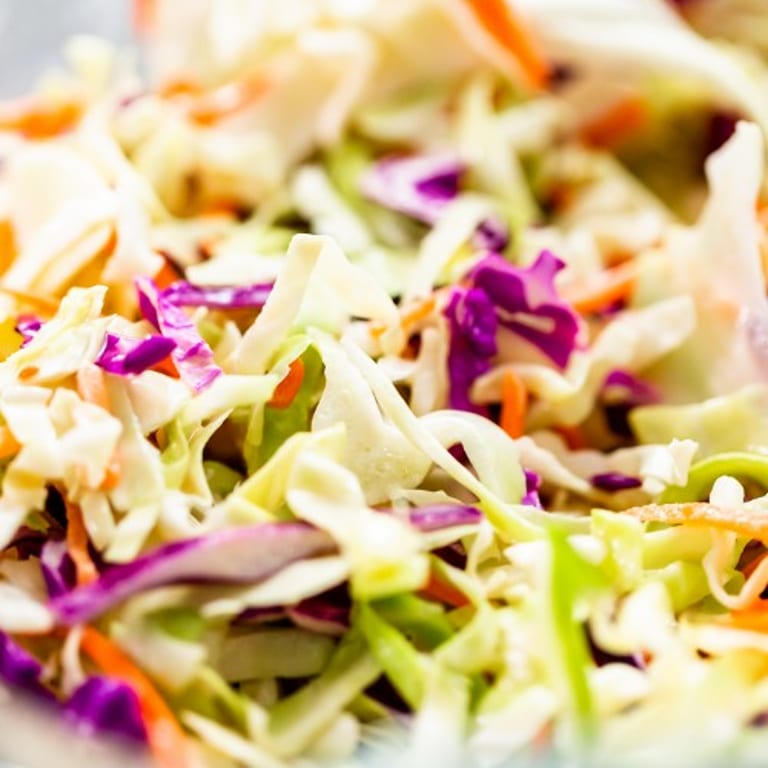 Coleslaw: The Perfect Side for Wings and Fried Chicken